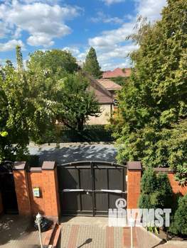 Дом 216м², 3-этажный, участок 3 сот.