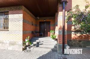 Дом 226м², 2-этажный, участок 7 сот.