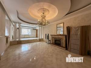 Дом 248м², 2-этажный, участок 5 сот.