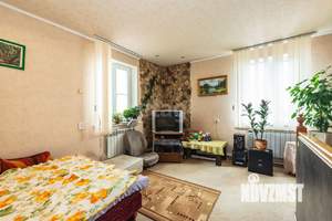 Дом 82м², 2-этажный, участок 11 сот.