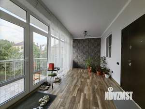 Дом 240м², 2-этажный, участок 5 сот.