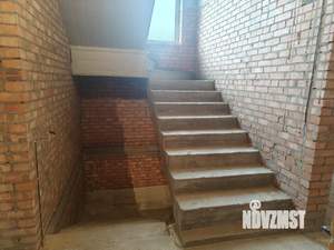 Дом 210м², 2-этажный, участок 3 сот.