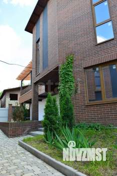 Дом 205м², 2-этажный, участок 4 сот.