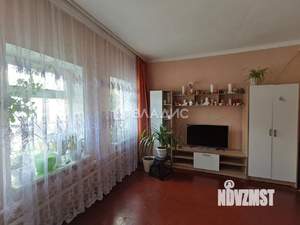 Дом 180м², 1-этажный, участок 3 сот.