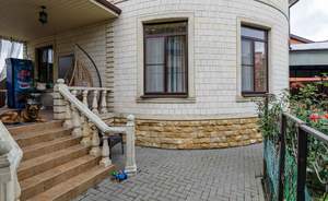 Дом 270м², 2-этажный, участок 6 сот.