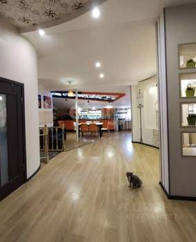 Дом 550м², 3-этажный, участок 5 сот.