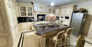 Дом 460м², 2-этажный, участок 6 сот.