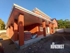 Дом 313м², 2-этажный, участок 8 сот.