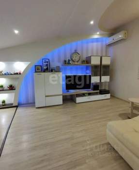 Дом 550м², 3-этажный, участок 5 сот.