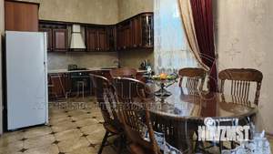 Дом 300м², 2-этажный, участок 6 сот.