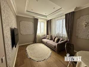 Дом 240м², 3-этажный, участок 5 сот.