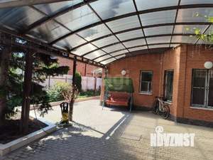 Дом 228м², 2-этажный, участок 5 сот.