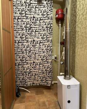 Дом 98м², 2-этажный, участок 5 сот.