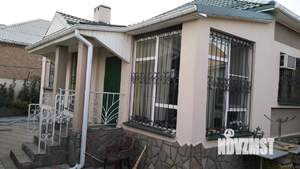 Коттедж 170м², 2-этажный, участок 4 сот.