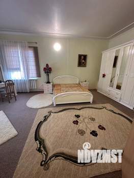 Дом 370м², 3-этажный, участок 7 сот.