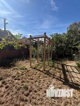 Дом 141м², 2-этажный, участок 13 сот.