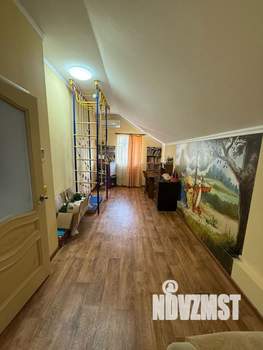 Дом 161м², 2-этажный, участок 10 сот.