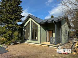 Дом 96м², 2-этажный, участок 4 сот.