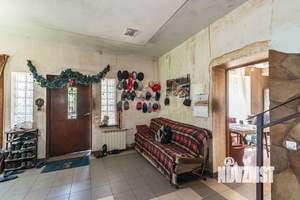 Дом 488м², 3-этажный, участок 7 сот.