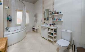 Дом 270м², 2-этажный, участок 6 сот.