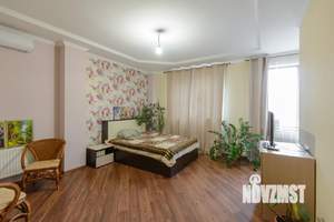 Дом 380м², 3-этажный, участок 5 сот.