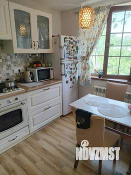 Дом 123м², 2-этажный, участок 3 сот.