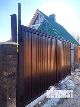 Дом 118м², 3-этажный, участок 6 сот.