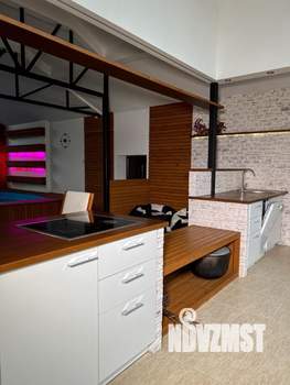 Коттедж 379м², 3-этажный, участок 6 сот.