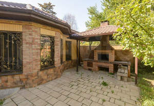 Дом 500м², 2-этажный, участок 7 сот.