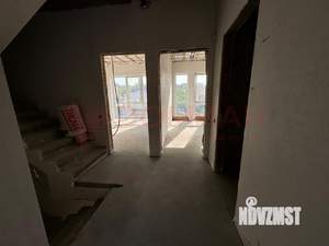 Дом 240м², 2-этажный, участок 3 сот.