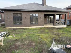 Дом 180м², 1-этажный, участок 7 сот.