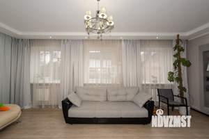 Дом 163м², 2-этажный, участок 6 сот.