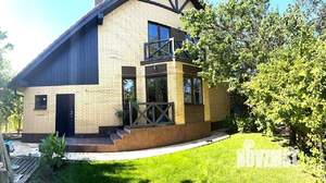 Дом 220м², 2-этажный, участок 6 сот.