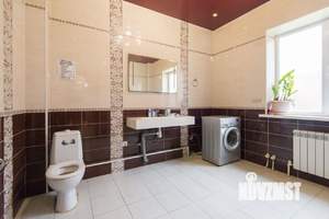 Дом 250м², 2-этажный, участок 3 сот.