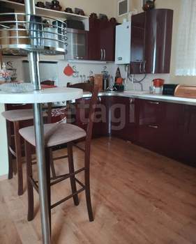 Дом 136м², 2-этажный, участок 3 сот.