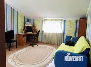 Дом 323м², 2-этажный, участок 10 сот.