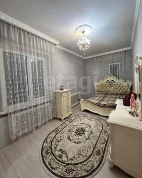 Дом 180м², 2-этажный, участок 3 сот.