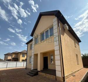 Дом 160м², 2-этажный, участок 3 сот.