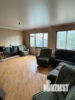 Дом 258м², 3-этажный, участок 6 сот.