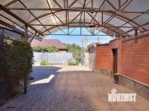 Дом 258м², 2-этажный, участок 5 сот.