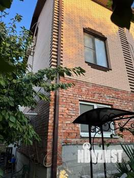 Дом 202м², 3-этажный, участок 6 сот.