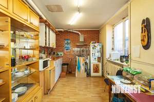 Дом 238м², 3-этажный, участок 2 сот.