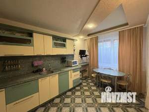 Коттедж 131м², 2-этажный, участок 3 сот.