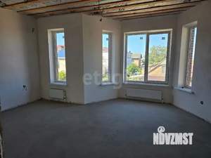 Дом 125м², 2-этажный, участок 6 сот.