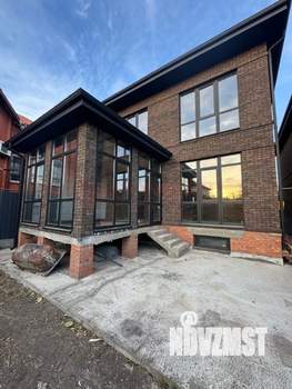 Дом 230м², 2-этажный, участок 4 сот.