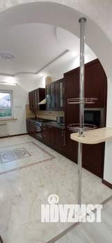 Дом 156м², 2-этажный, участок 7 сот.