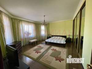 Дом 403м², 3-этажный, участок 6 сот.