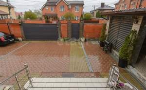 Дом 540м², 3-этажный, участок 6 сот.