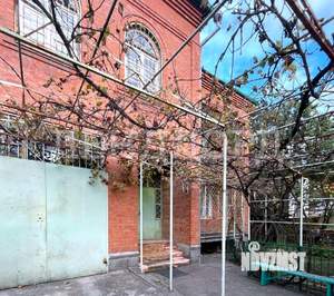 Дом 433м², 2-этажный, участок 6 сот.