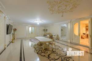 Дом 463м², 2-этажный, участок 6 сот.